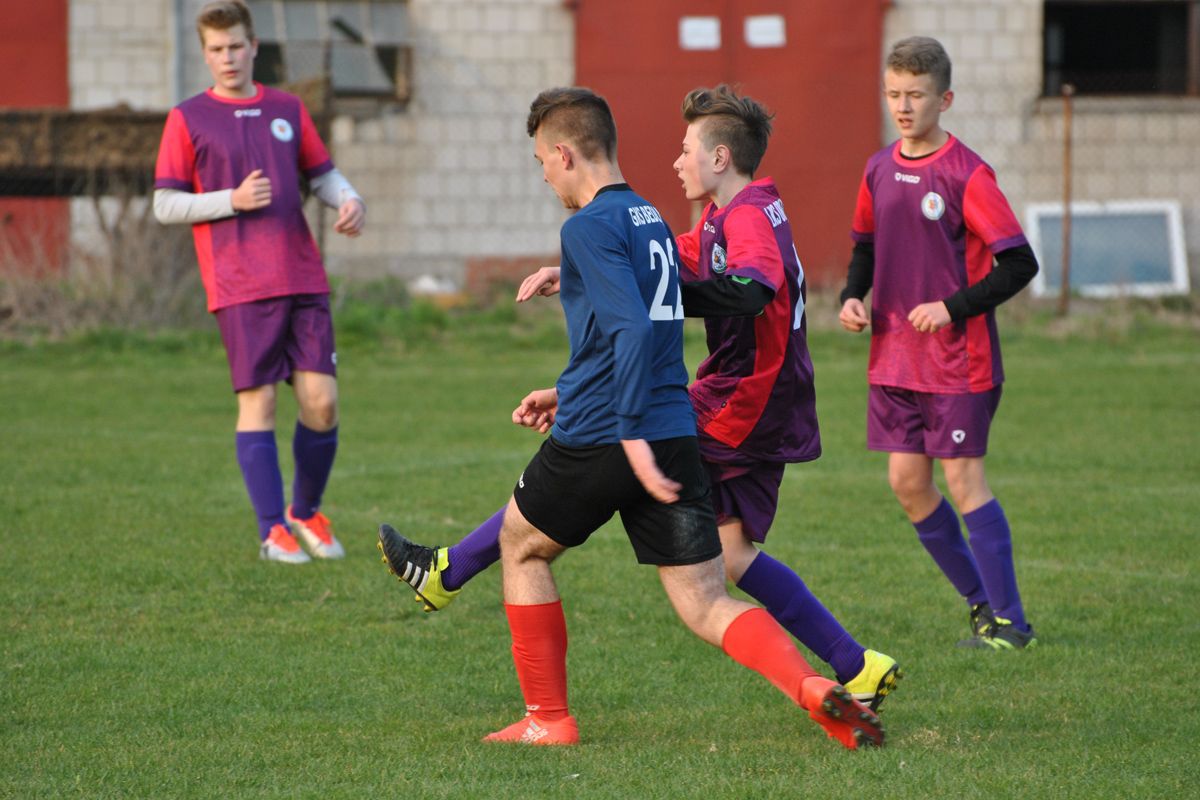 2019.04.09 GKS Bedlno 3:0 Orlęta Cielądz (C1)