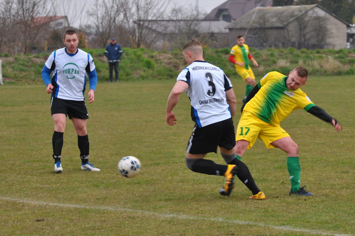 2019.04.13 Miedniewiczanka Miedniewice 1:7 Orlęta Cielądz