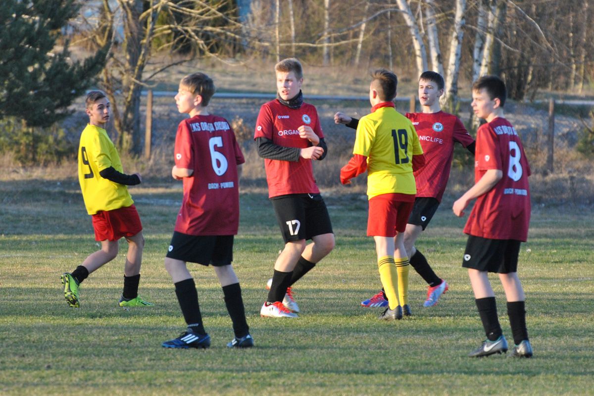 2019.04.01 Białka Biała Rawska 2:0 Orlęta Cielądz (C1)